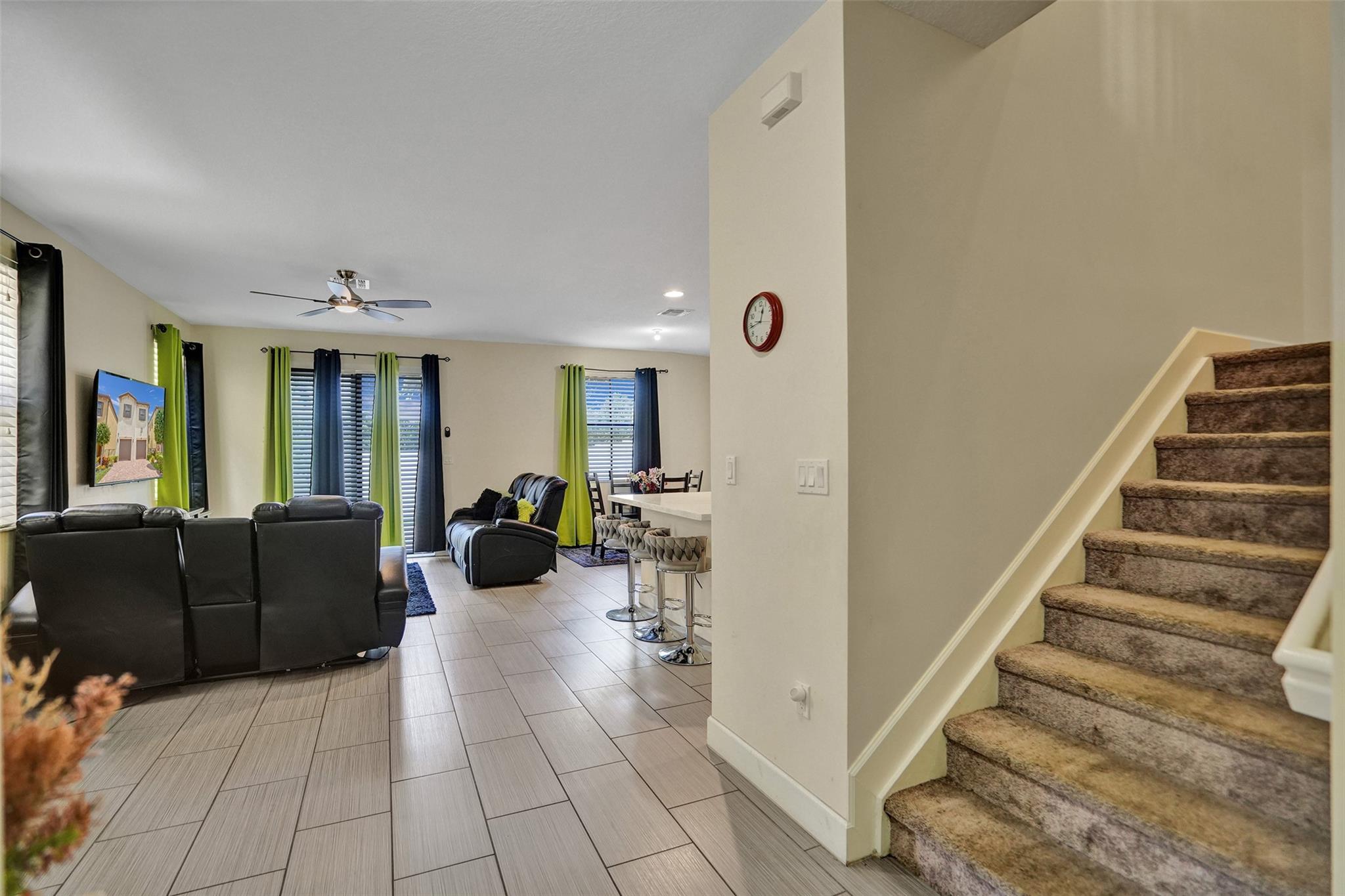 Central Parc South 182-173 - Residential