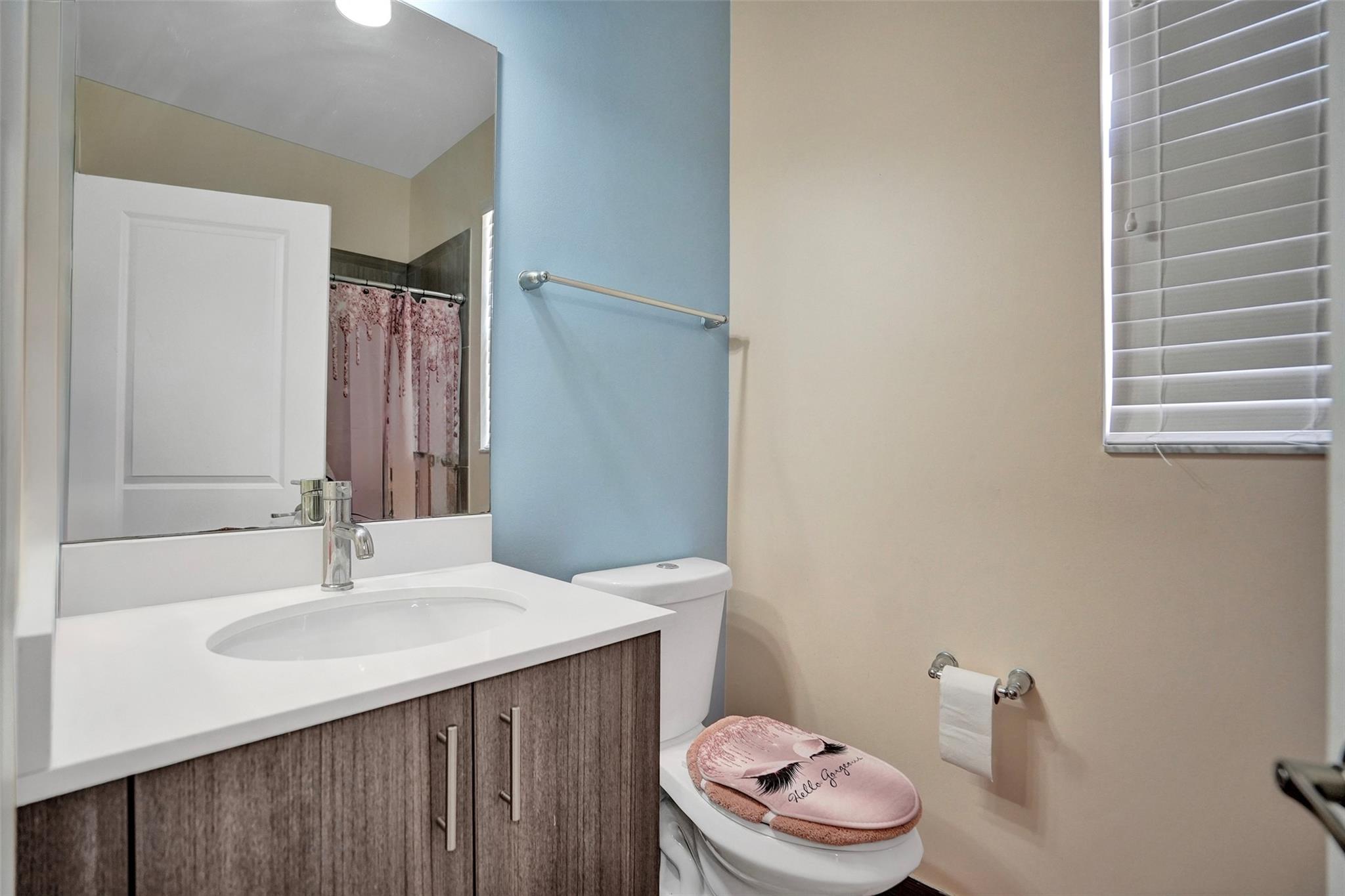 Central Parc South 182-173 - Residential