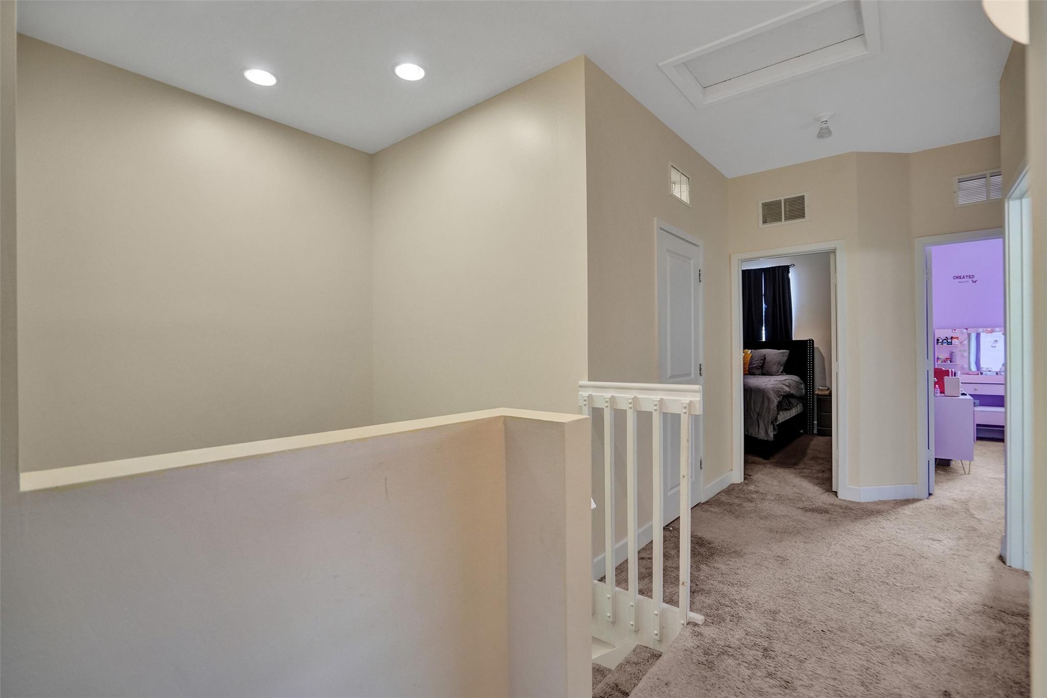 Central Parc South 182-173 - Residential