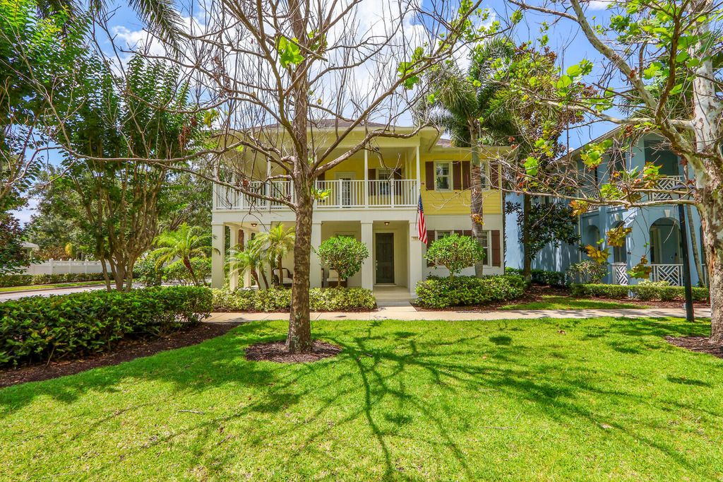 Photo of 103 Bellefontaine Lane, Jupiter, FL 33458 (MLS # B26043569)