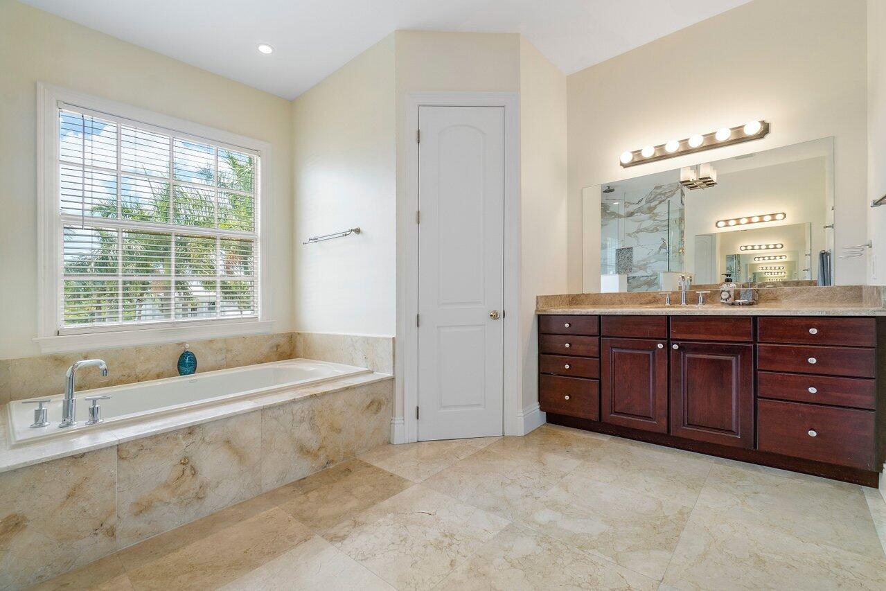 North Palm Beach Village - Residential