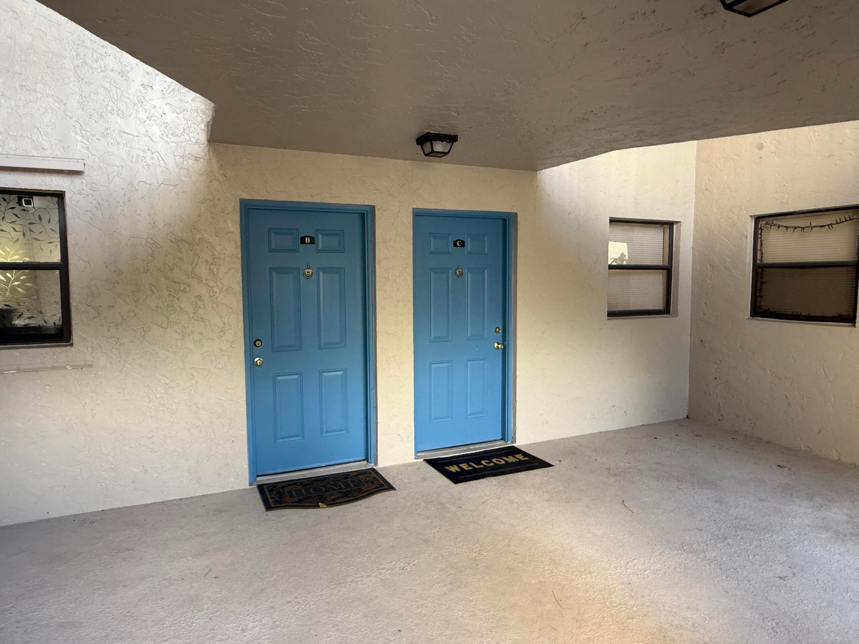 PALM BEACH PLACE CONDO - Residential Lease