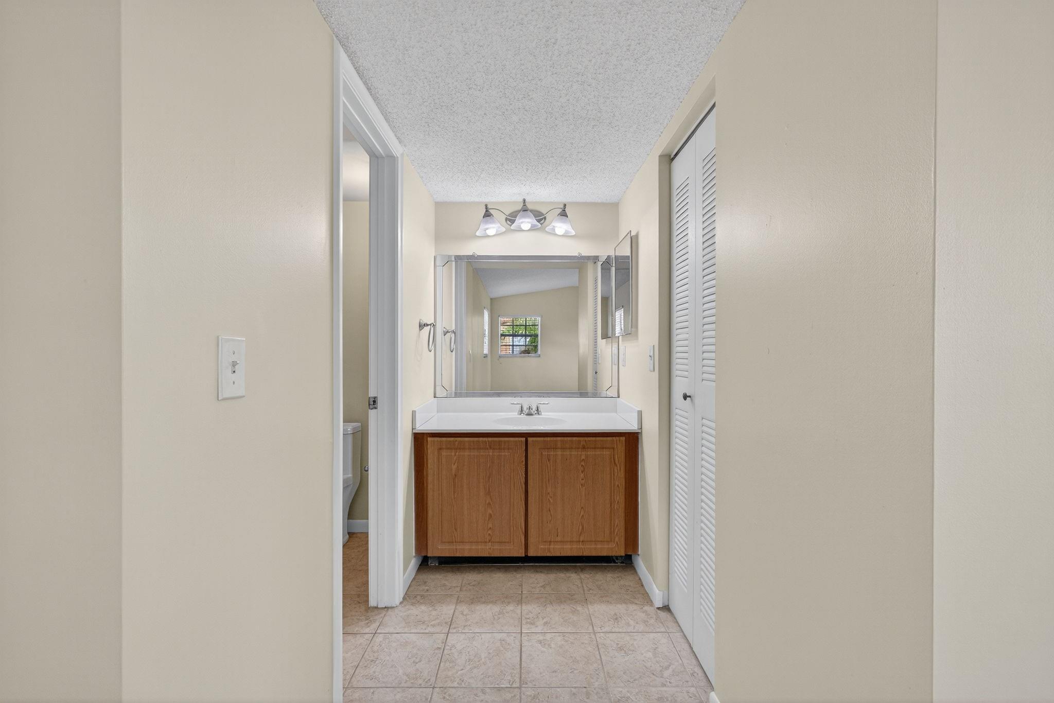 Bay Reach Condo - Residential Lease