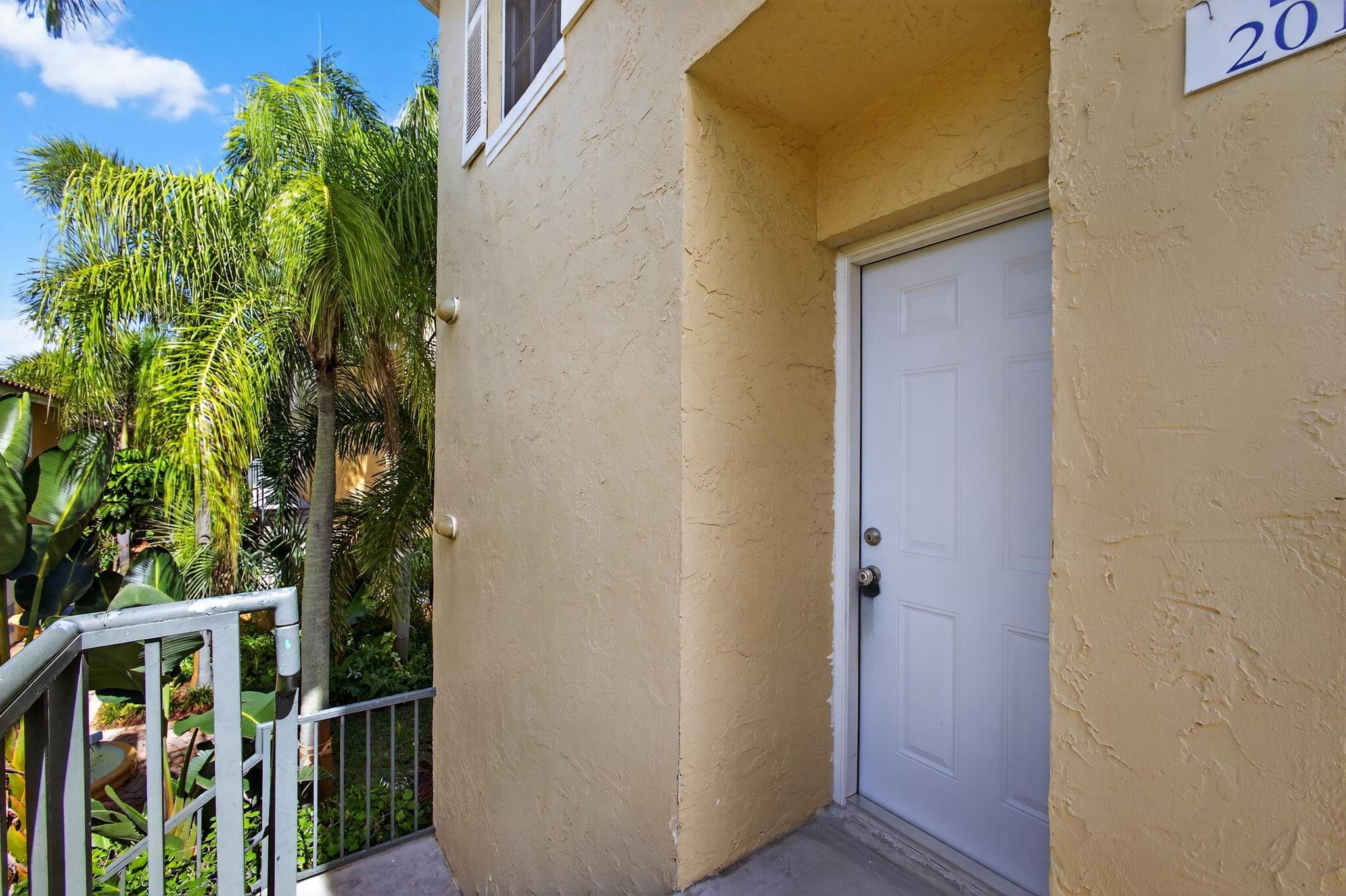 Bay Reach Condo - Residential Lease