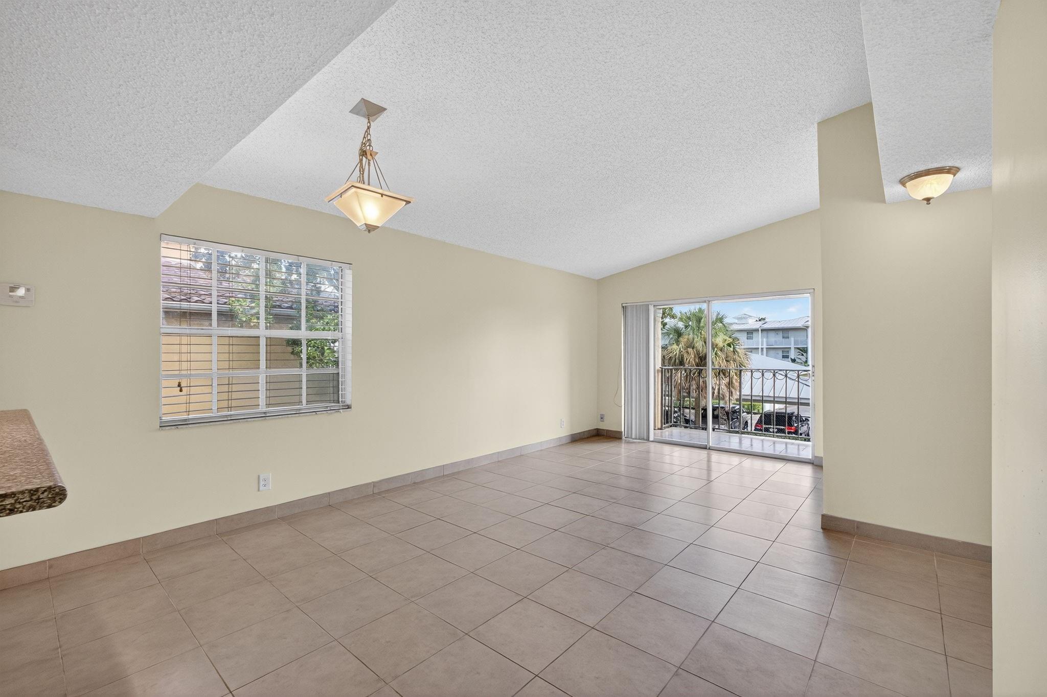 Bay Reach Condo - Residential Lease