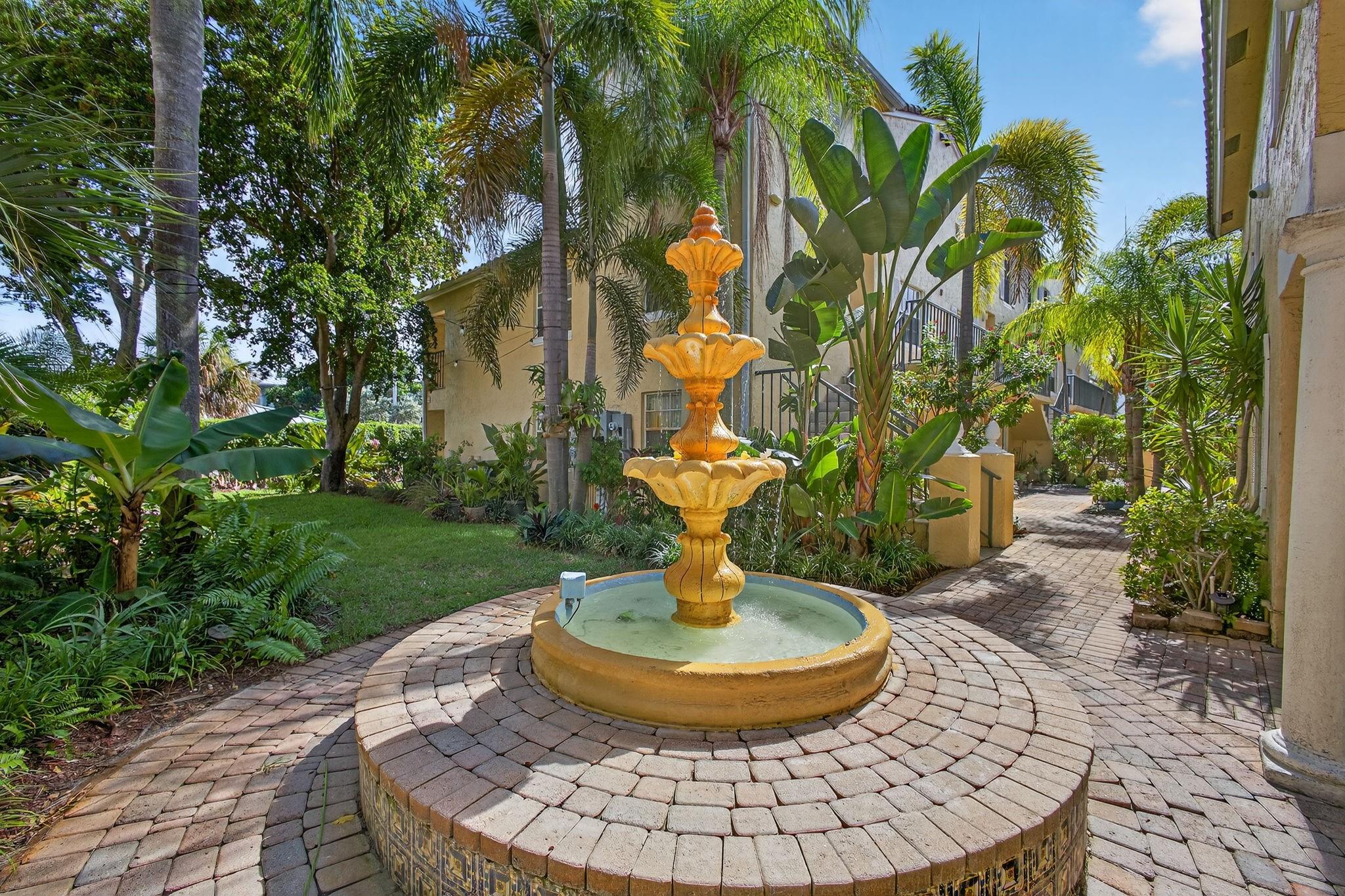 Bay Reach Condo - Residential Lease