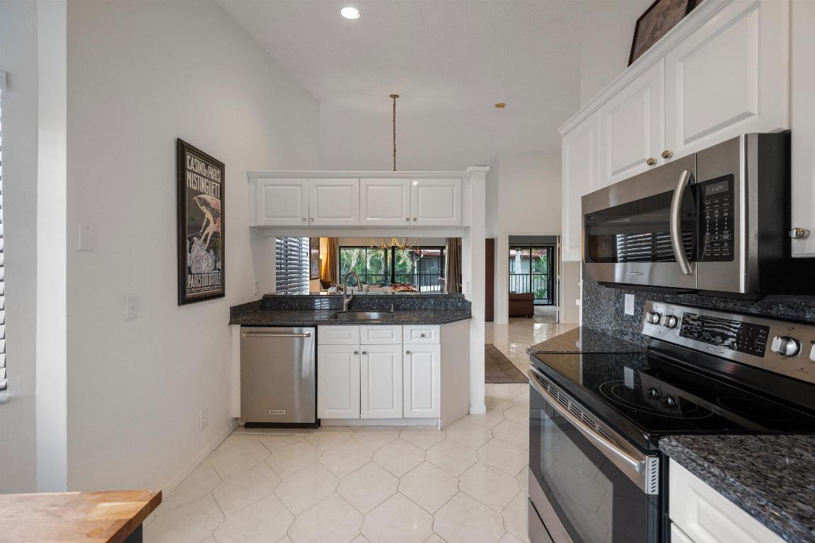 7685 Lexington Club Boulevard C