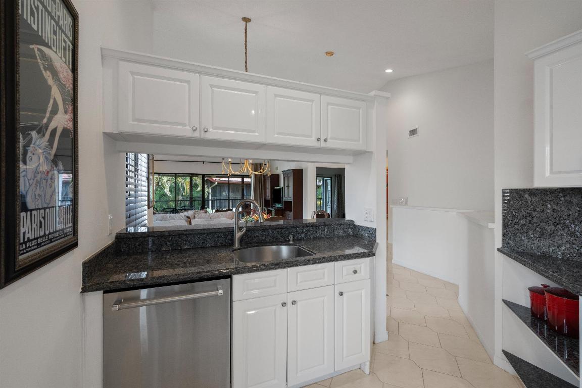 7685 Lexington Club Boulevard C