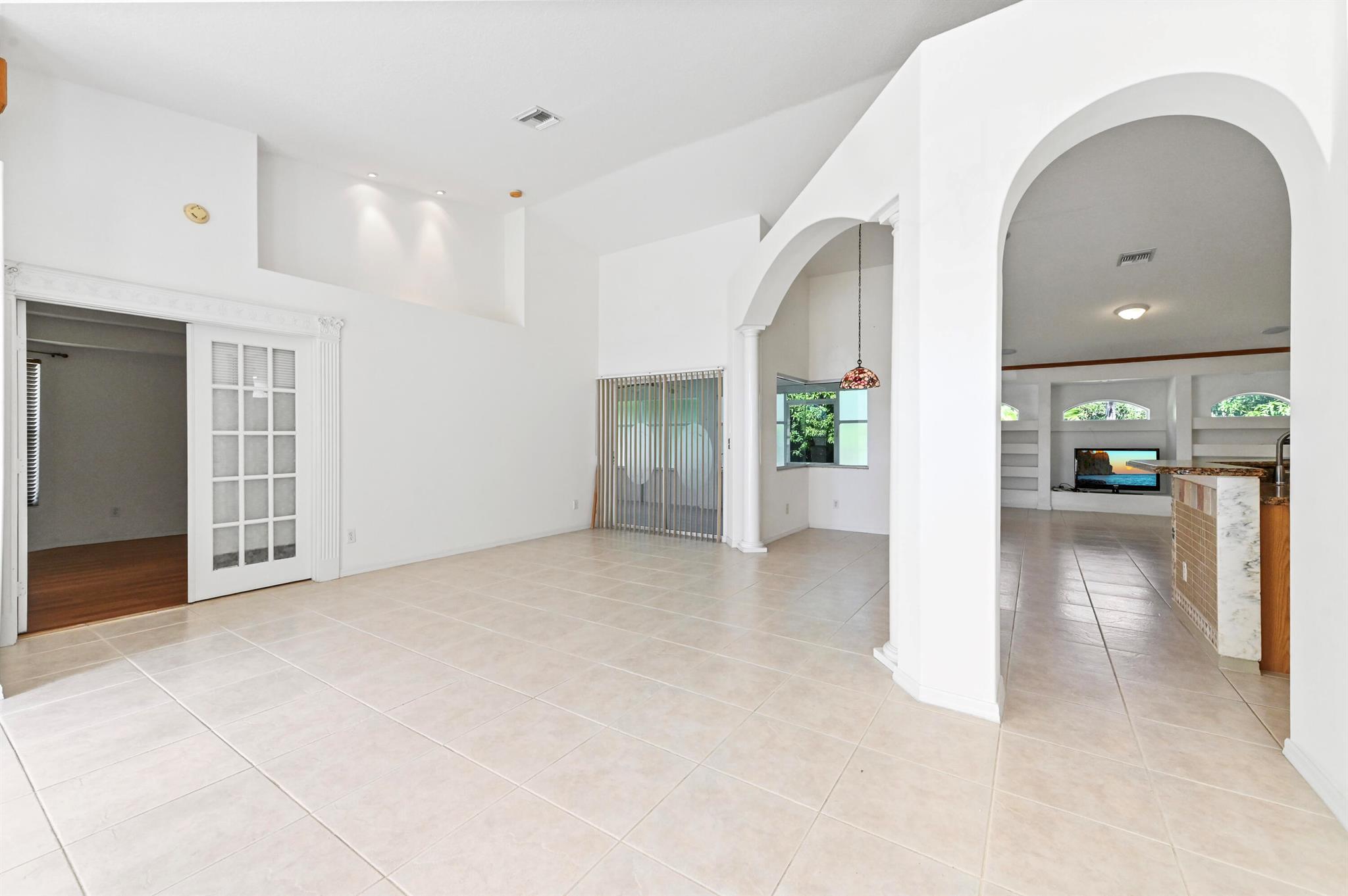 PORT ST LUCIE SECTION 15 - Residential