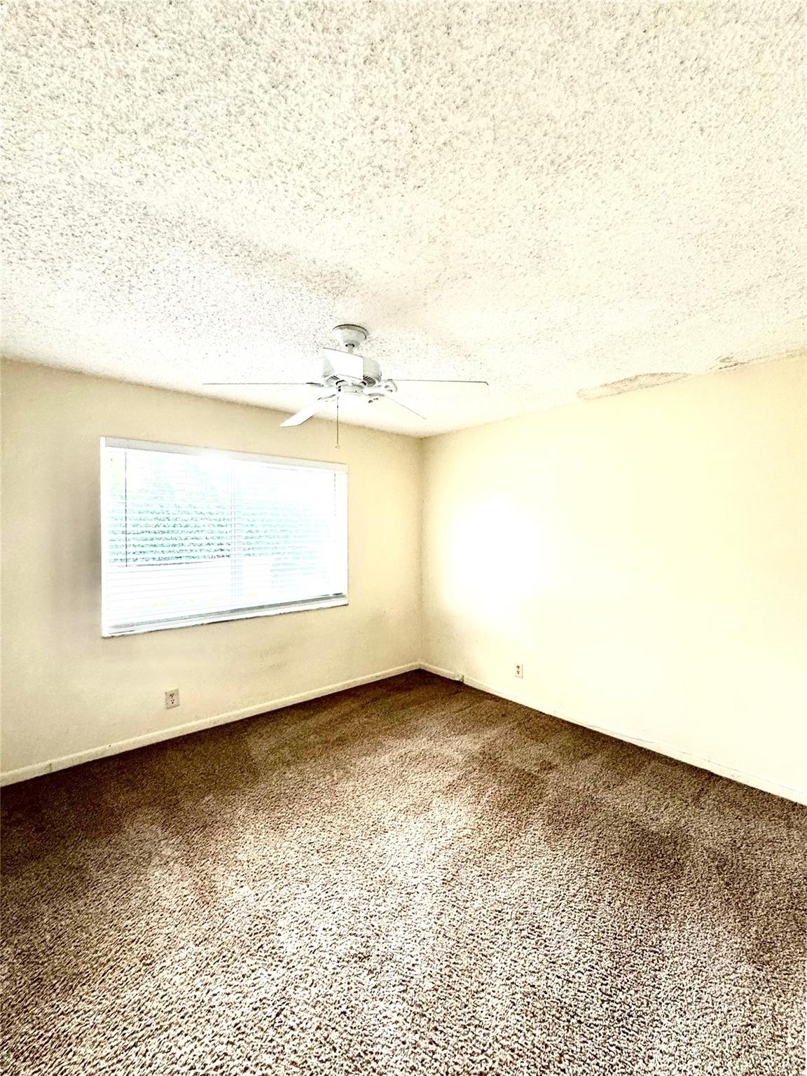 BOCA WALK - Residential