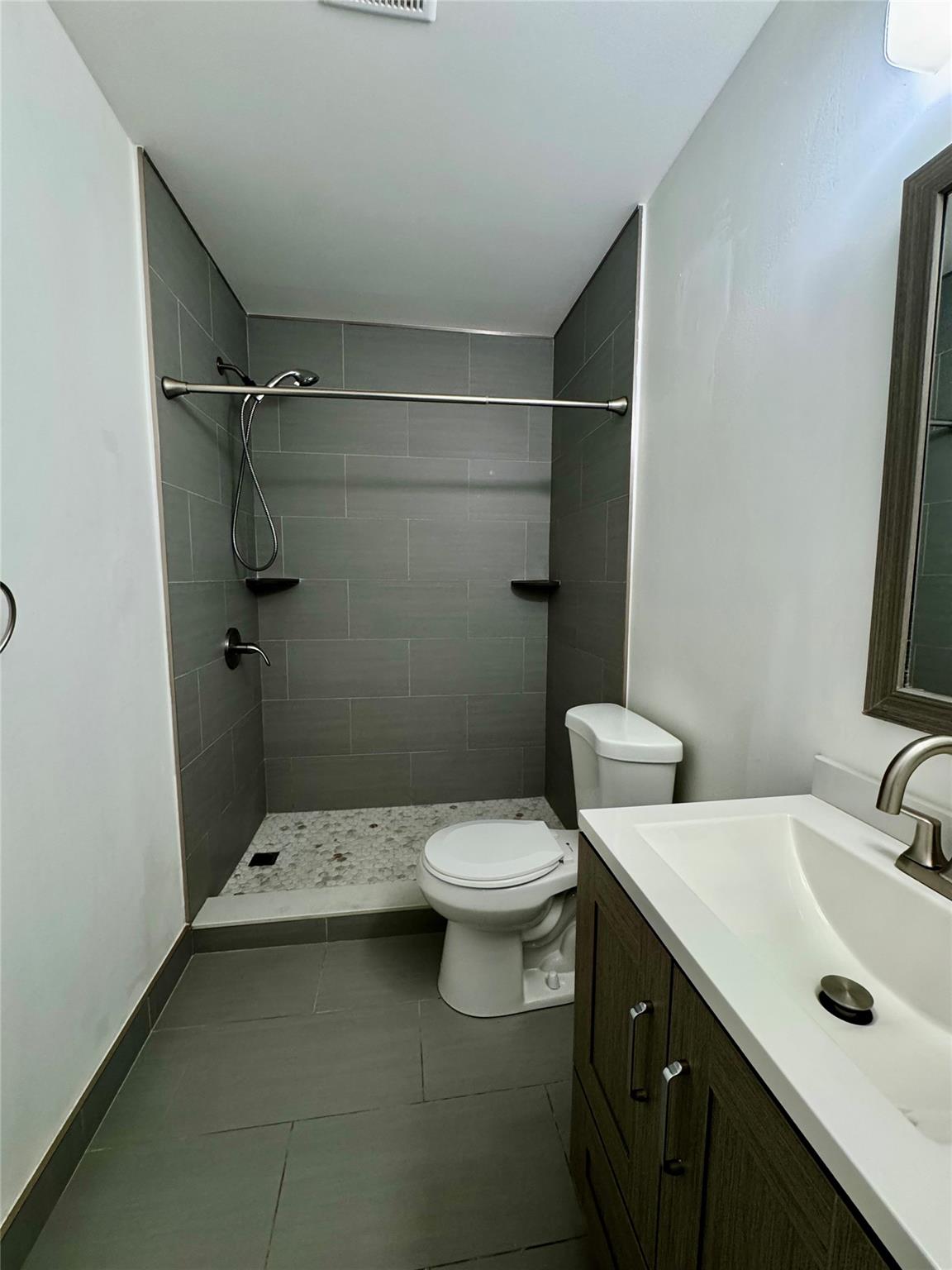 BOCA WALK - Residential