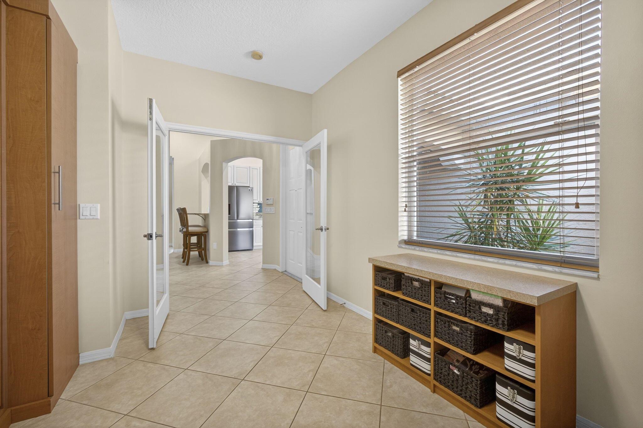 Andros Isle - Residential