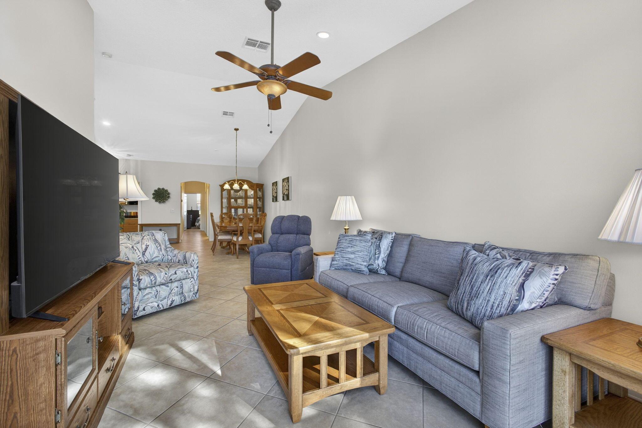 Andros Isle - Residential