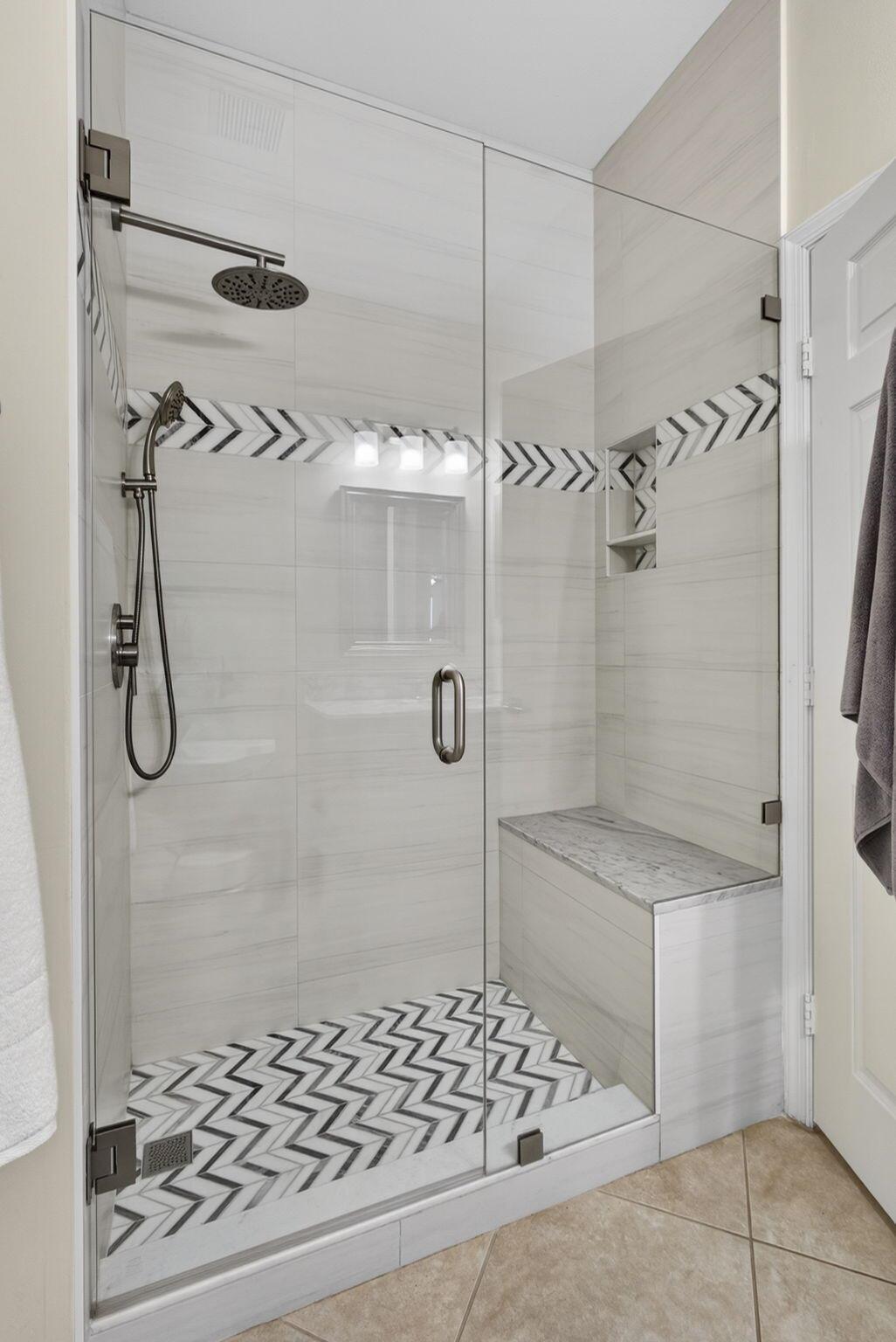 Andros Isle - Residential