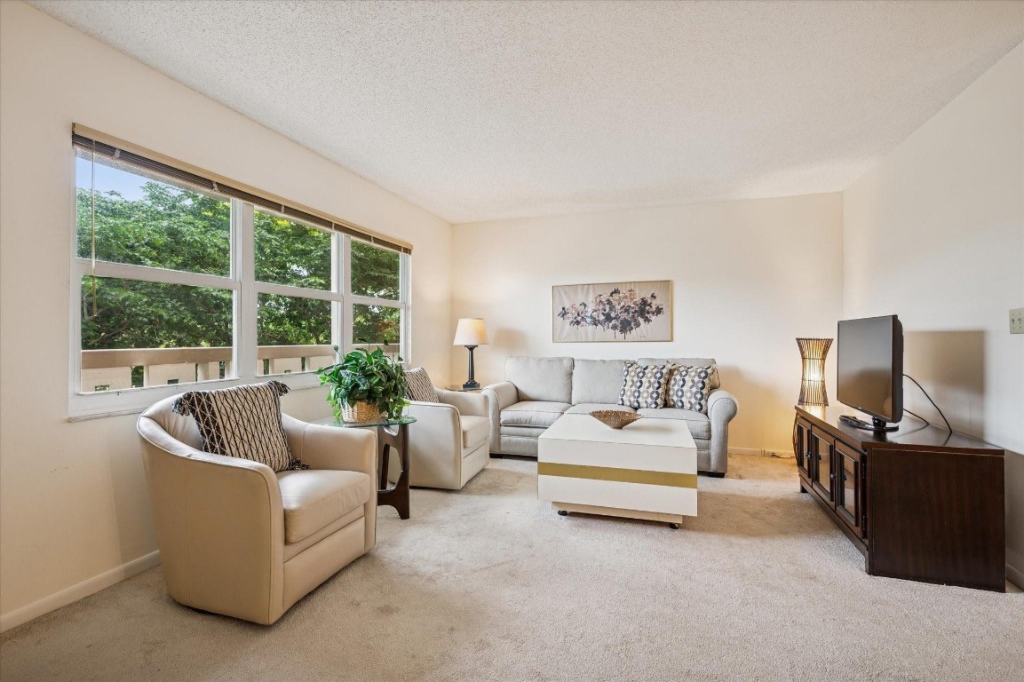 WYNMOOR/PORTOFINO - Residential