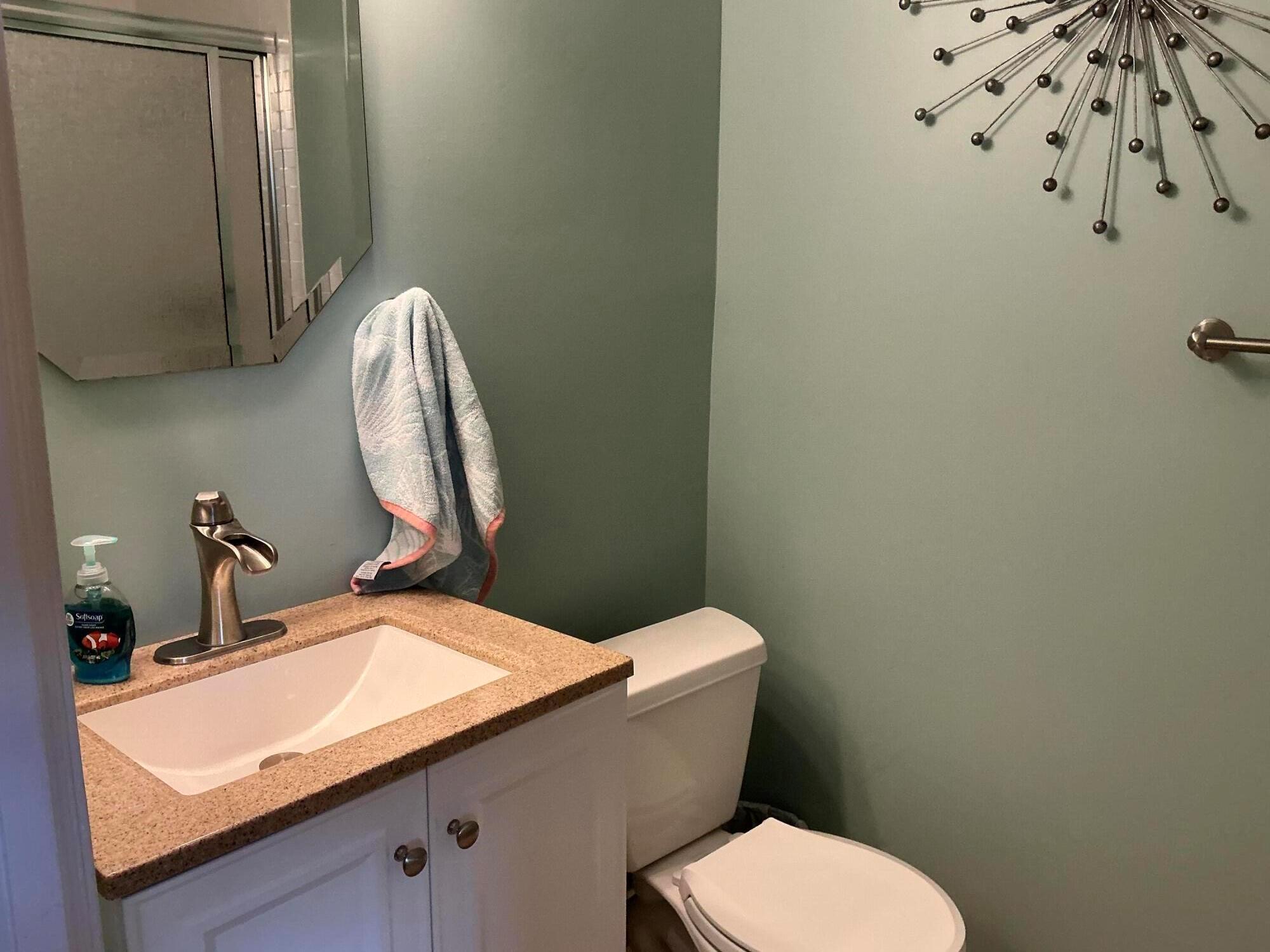 DELRAY DUNES - Residential Lease