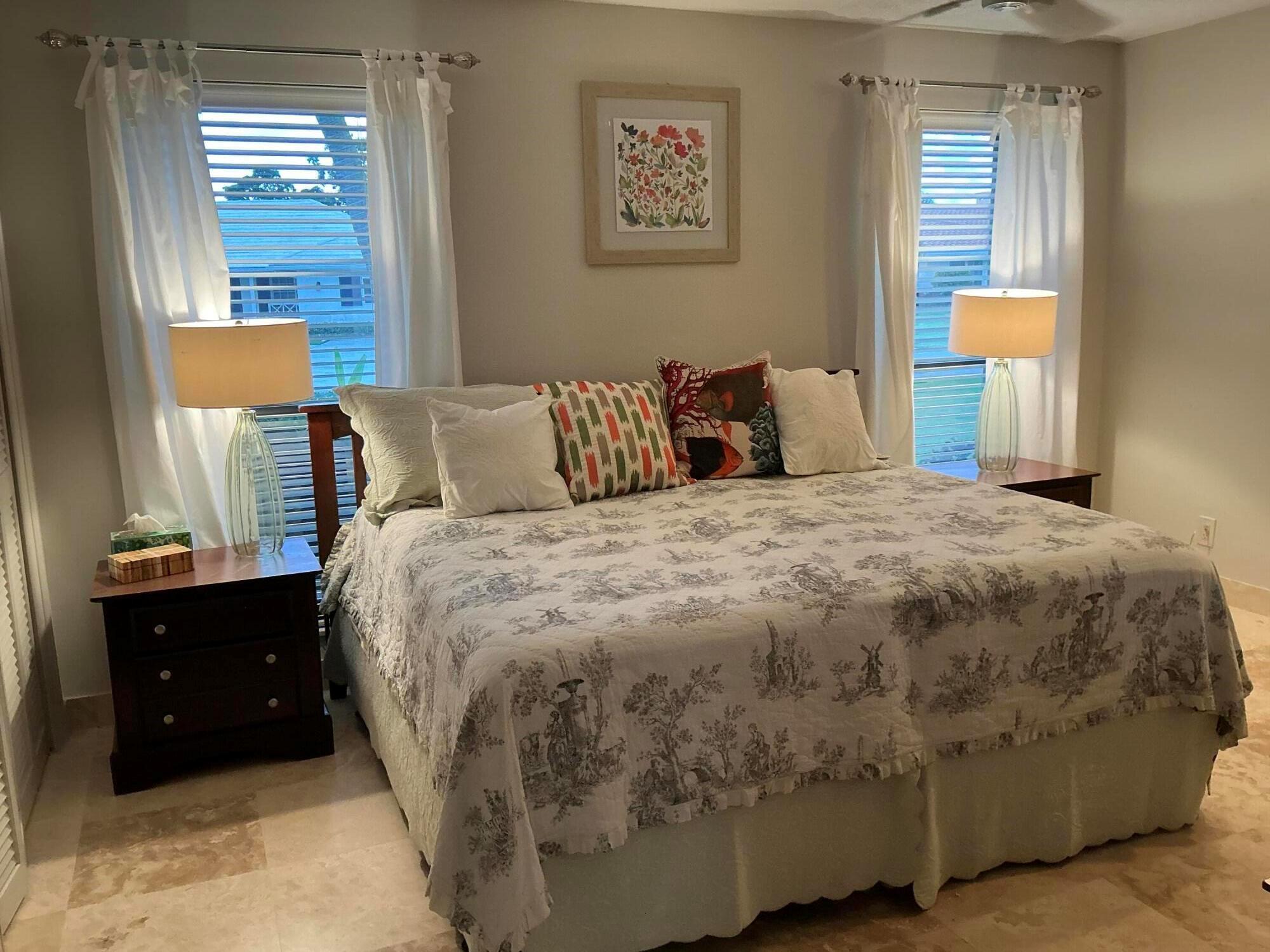 DELRAY DUNES - Residential Lease