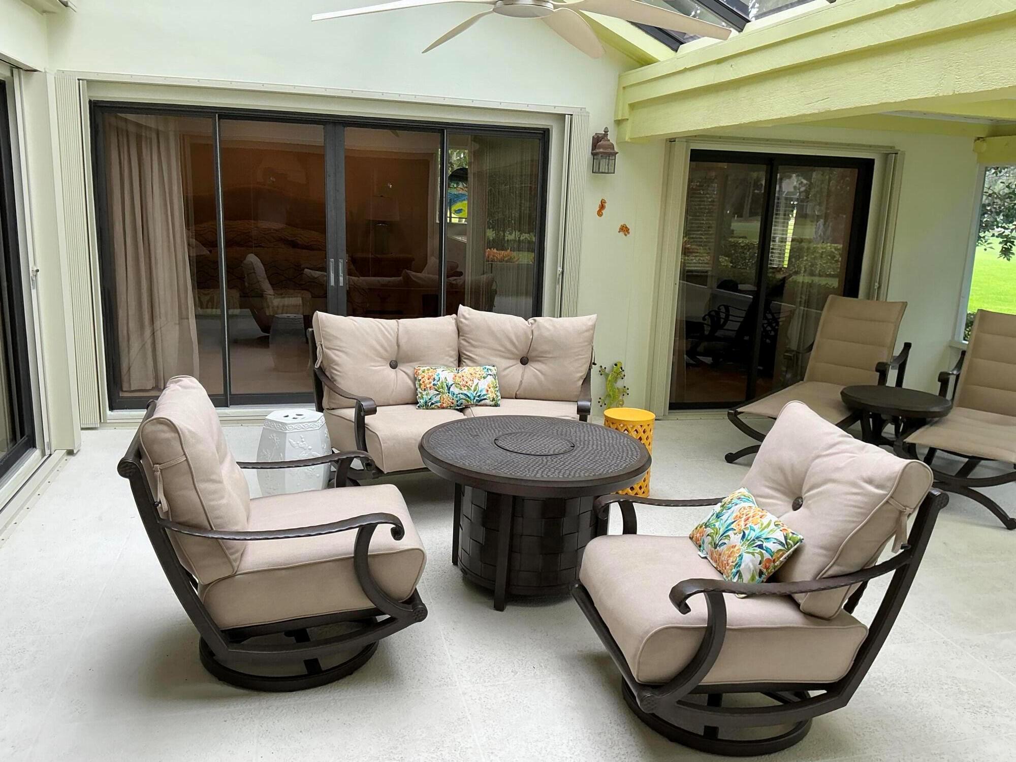 DELRAY DUNES - Residential Lease