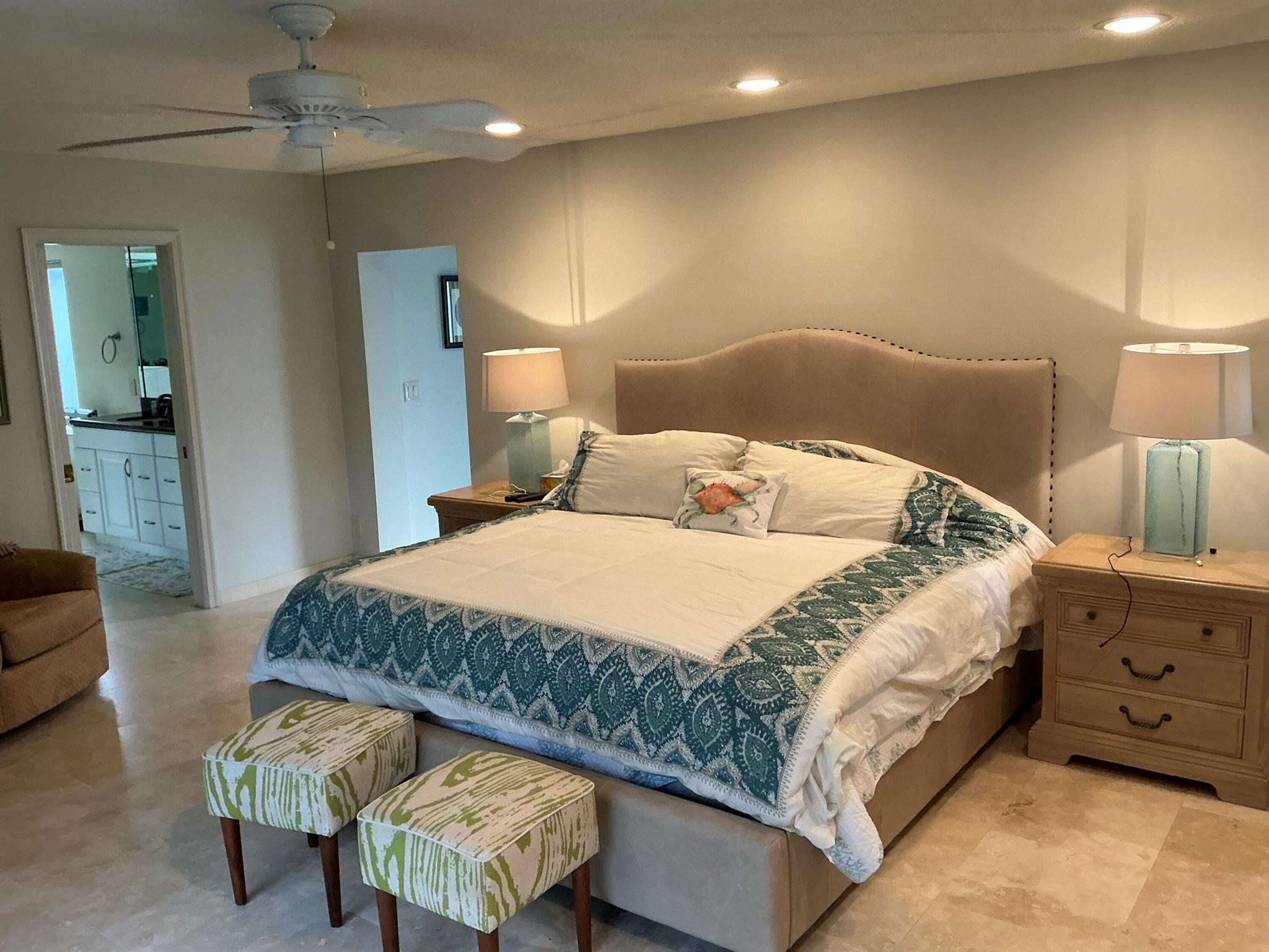 DELRAY DUNES - Residential Lease