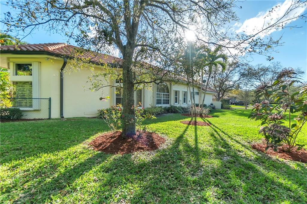 The Landings Of Parkland - Residential