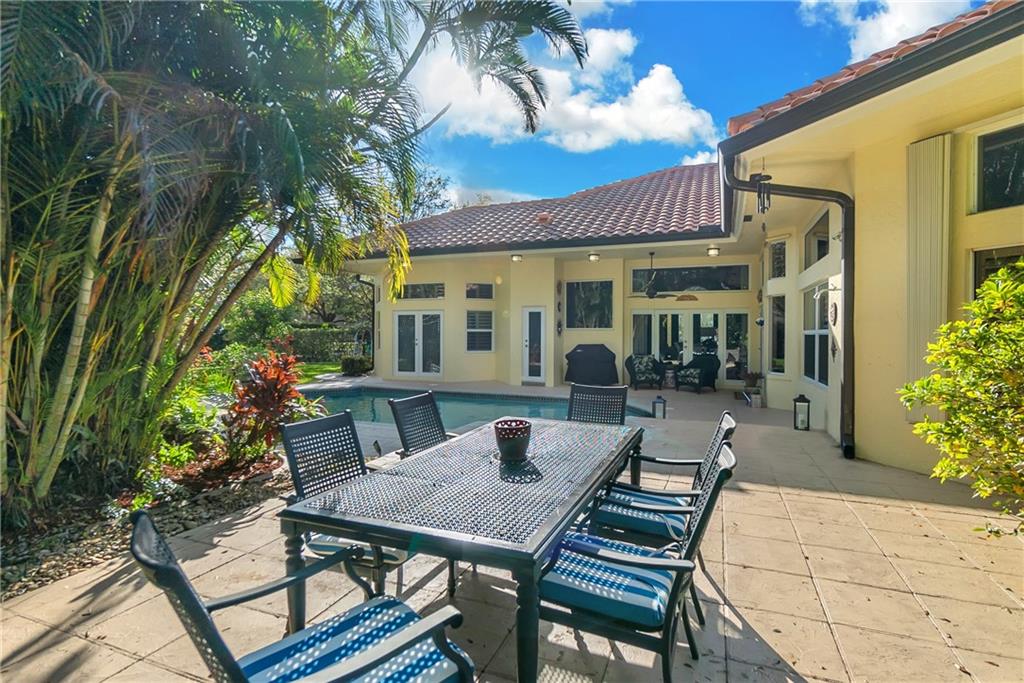 The Landings Of Parkland - Residential