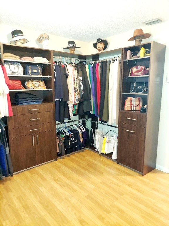 LAKESIDE SOUTH PHASE TWO - Residential