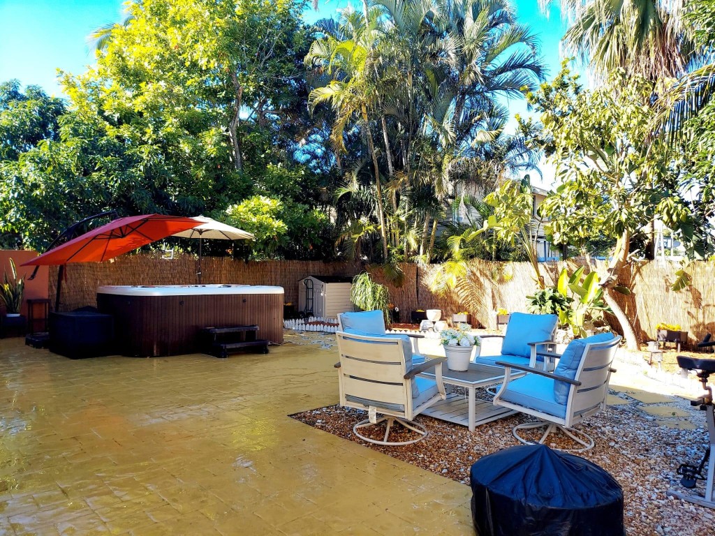 LAKESIDE SOUTH PHASE TWO - Residential