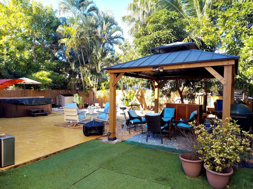 LAKESIDE SOUTH PHASE TWO - Residential