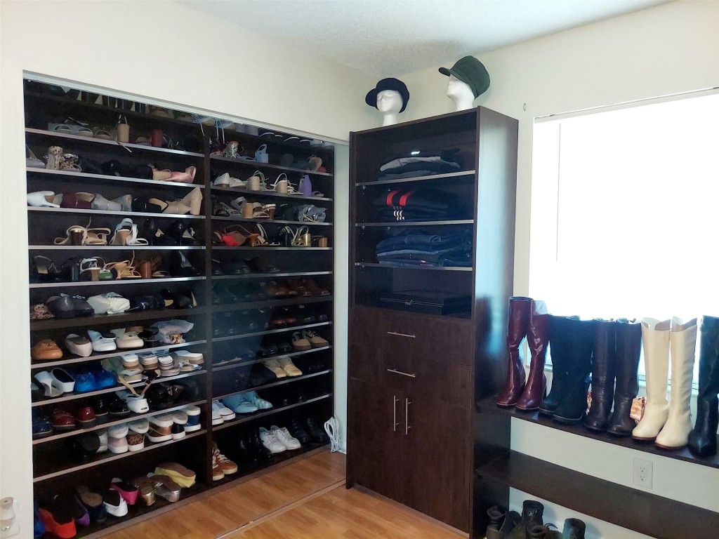 LAKESIDE SOUTH PHASE TWO - Residential