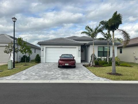 A home in Port St Lucie