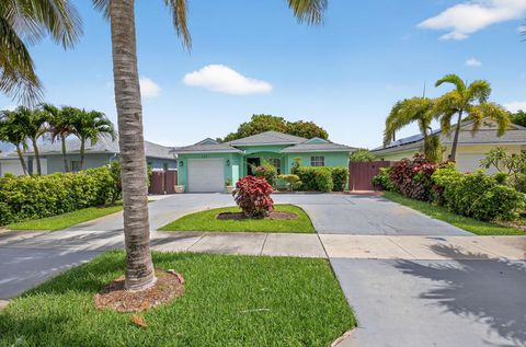 131 SW 1st Avenue Boynton Beach FL 33435