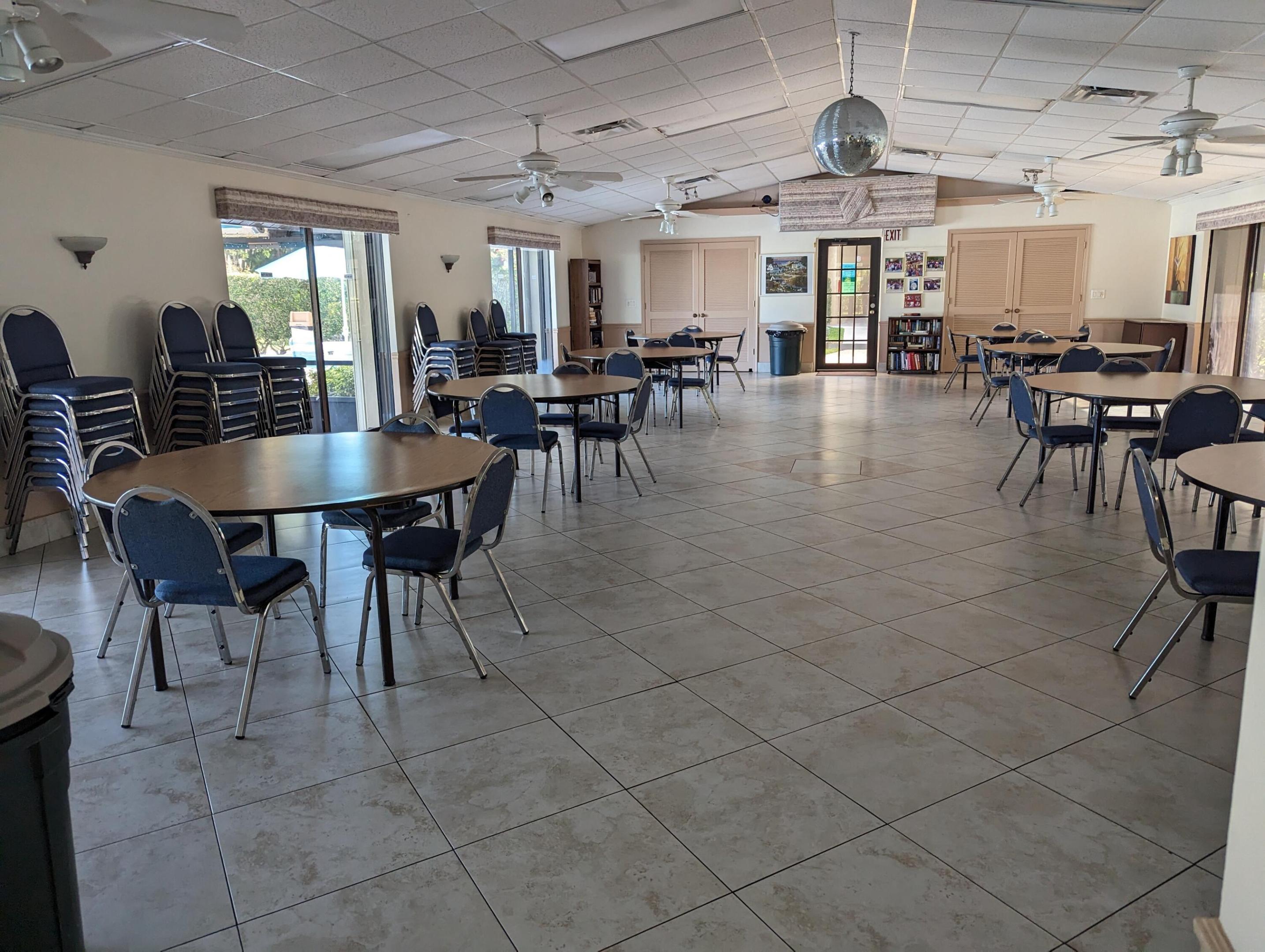 PINE RIDGE NORTH VILLAGE III CONDO - Residential