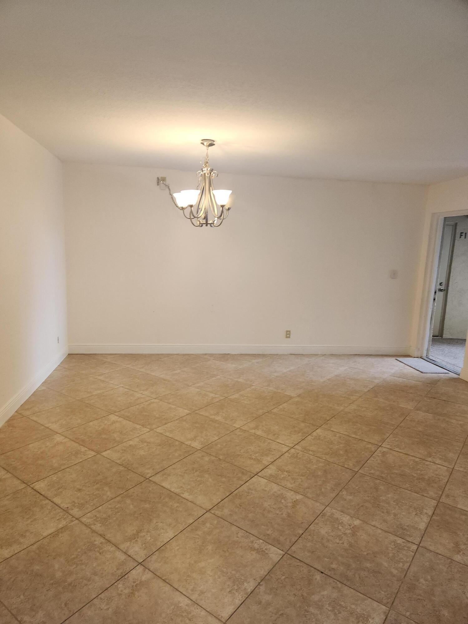 702 Sunny Pine Way G1