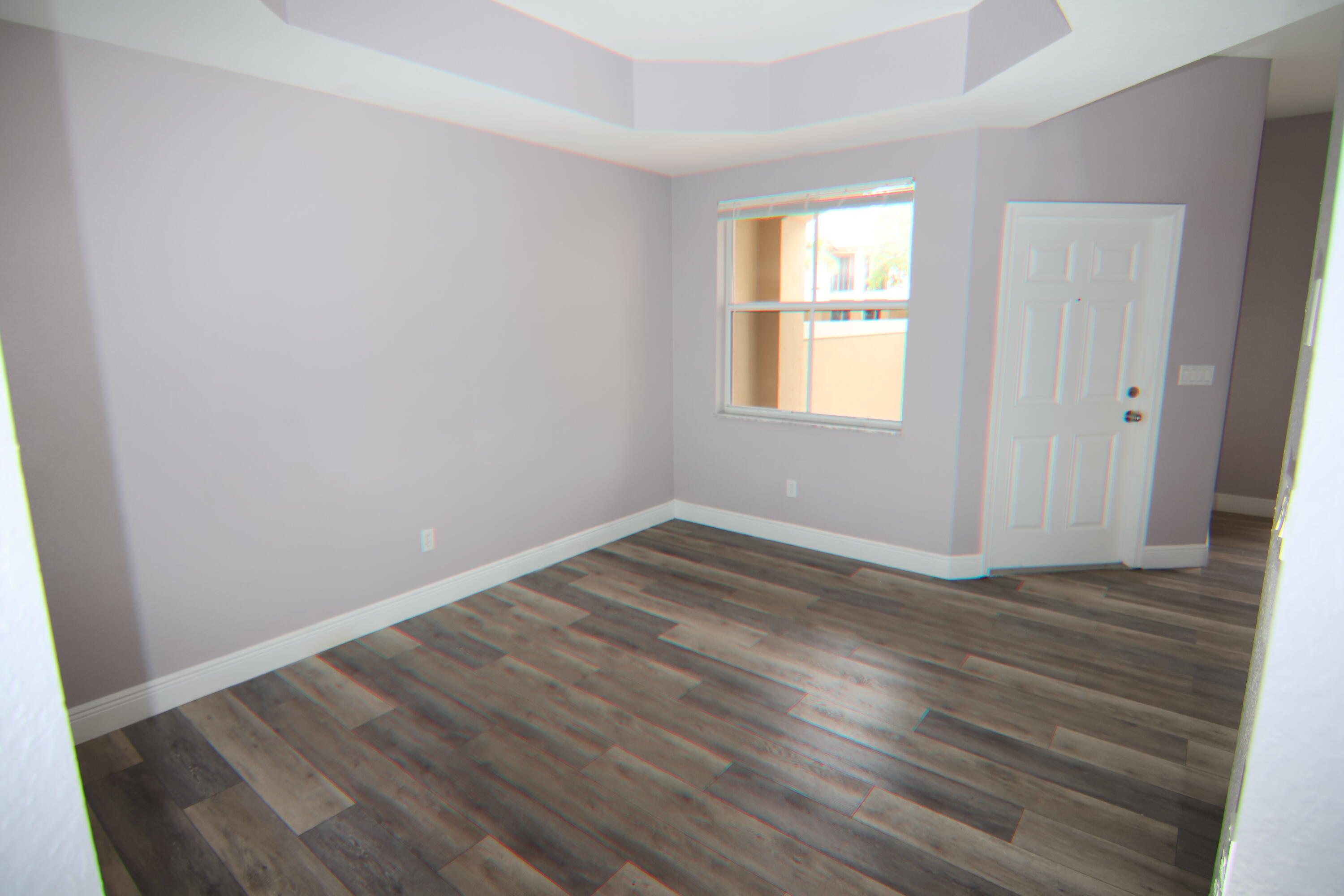 LINKS AT EMERALD DUNES CONDO - Residential Lease