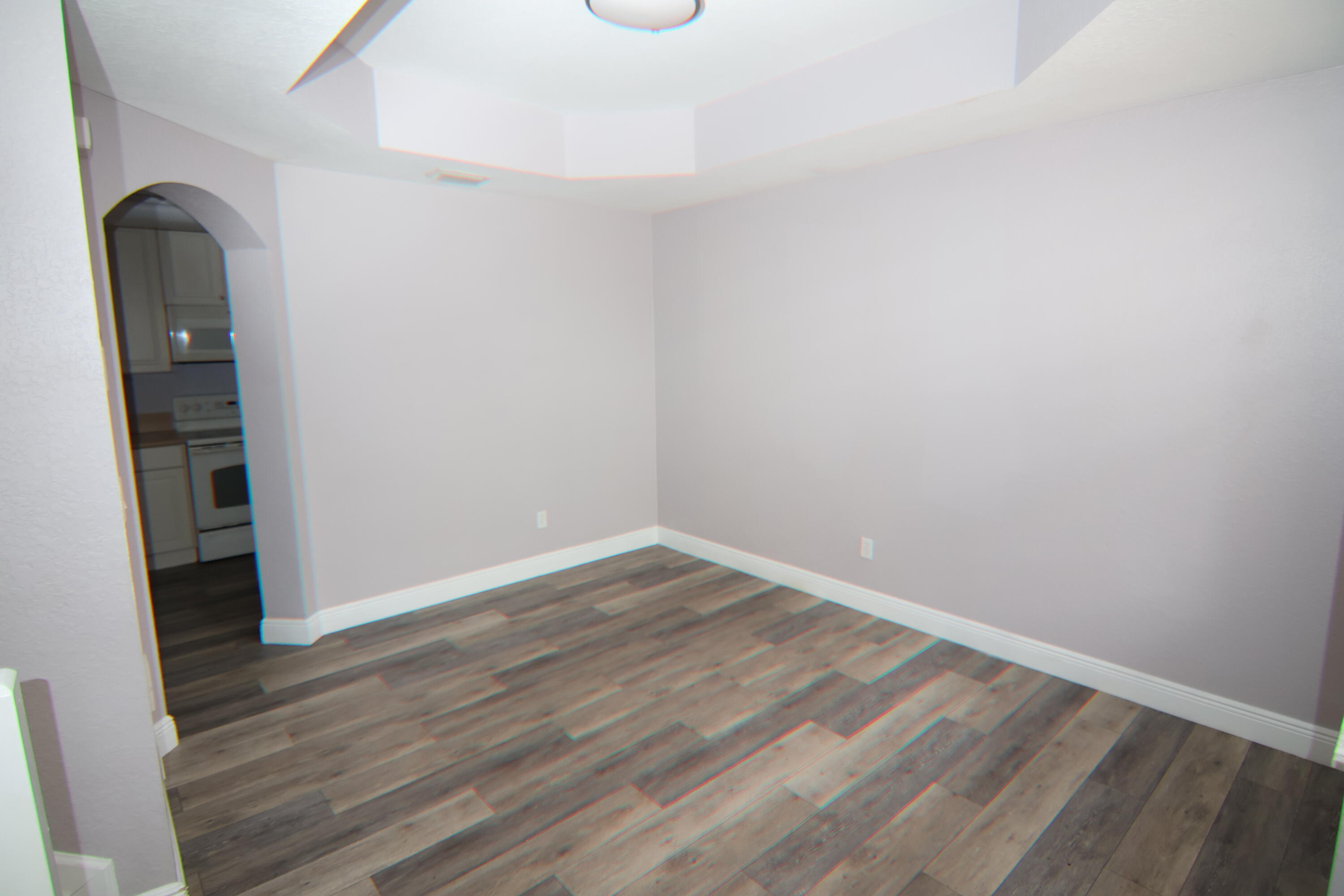 LINKS AT EMERALD DUNES CONDO - Residential Lease