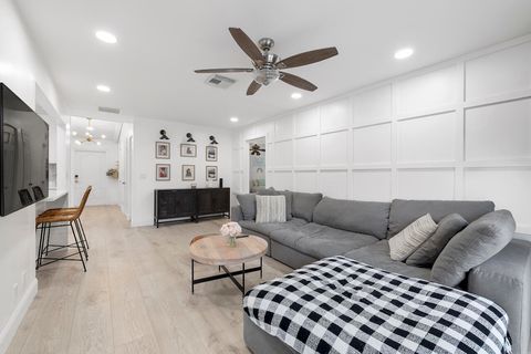 Tiny photo for 1145 Hickory Trail, Wellington, FL 33414 (MLS # B26012177)