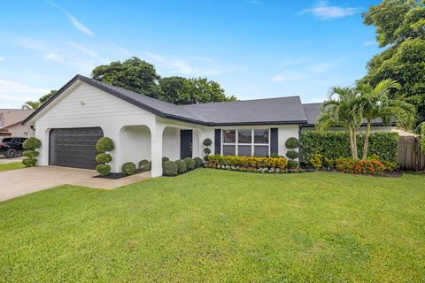 Tiny photo for 1145 Hickory Trail, Wellington, FL 33414 (MLS # B26012177)