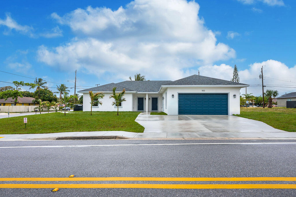 CHERRY HILLS - Residential Lease