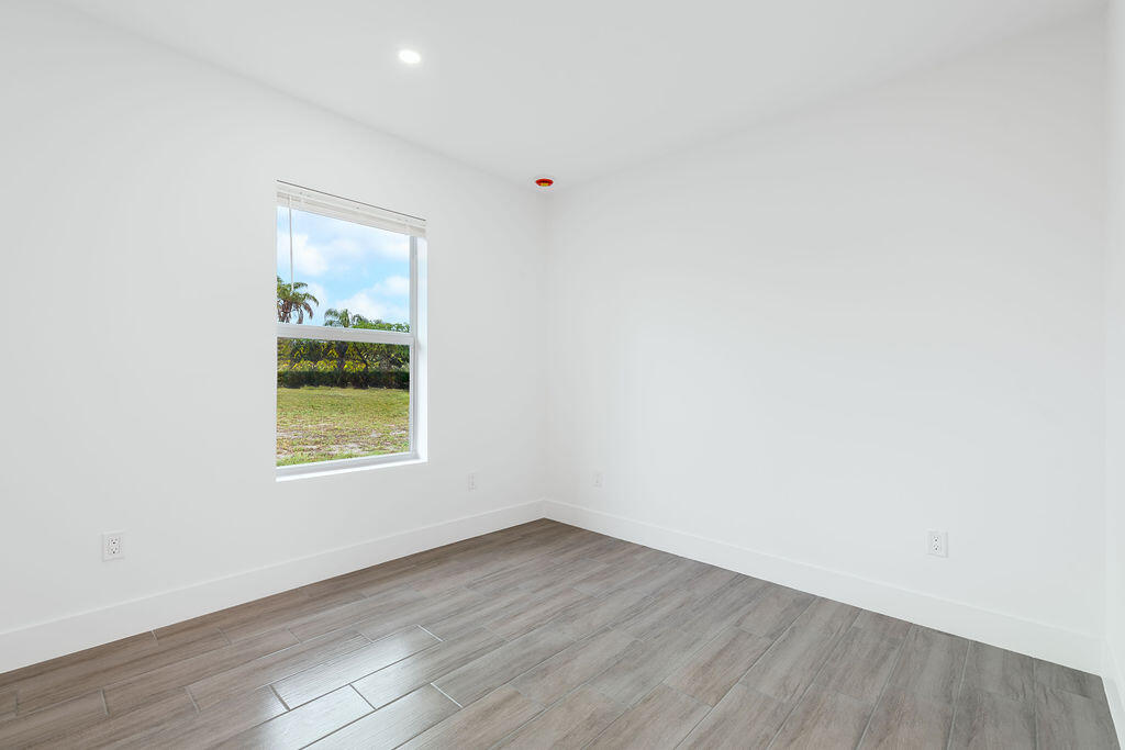 CHERRY HILLS - Residential Lease