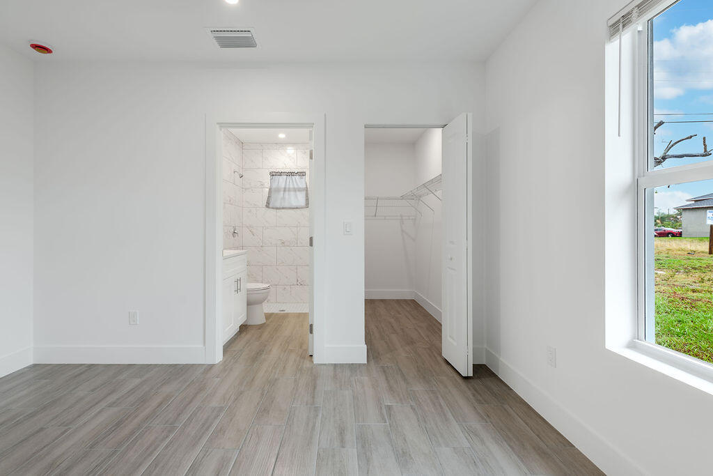 CHERRY HILLS - Residential Lease