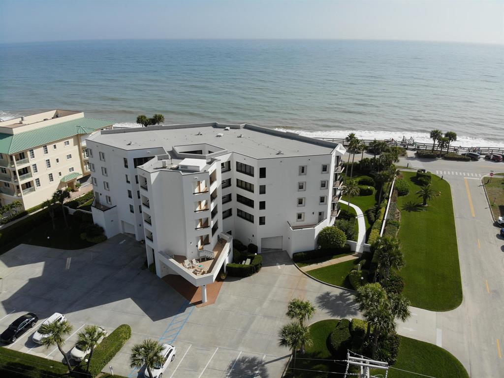 Looking to rent during Season? Off Season? This 2/2+Den Condo is Beautifully decorated & updated! All you need is your suitcase! Min 3 months! Sorry no pets! Walk to everything location:Beach, Lagoon, Theater, Restaurants, Shops, Museum, Marina, Parks, Events, Breweries, Galleries & lots of music! Located in Quaint Small Complex that offers: Secure under bldg. parking + ample guest spots, Heated Pool, Comm. Rm w/baths, Lending Library, Sunset Deck, BBQ+ more.
