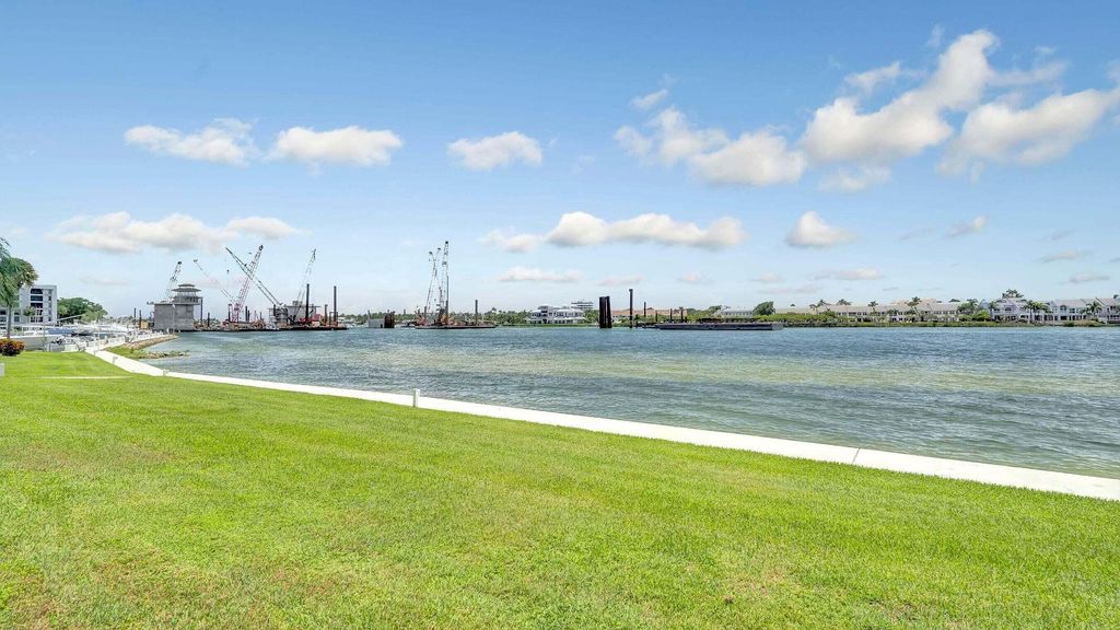 Photo of 1542 Jupiter Cove Drive #107, Jupiter, FL 33469 (MLS # R10984150)