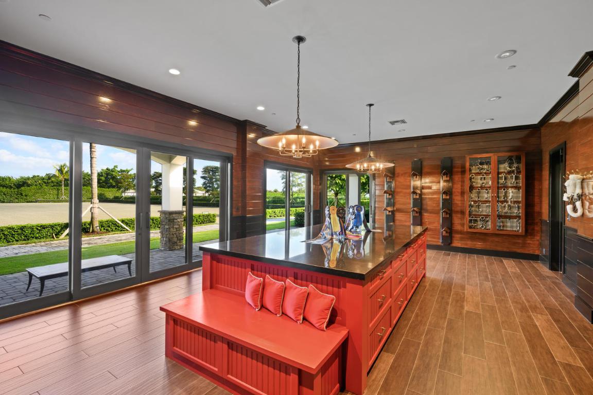 GRAND PRIX VILLAGE SOUTH - Residential