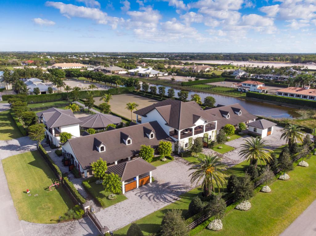 GRAND PRIX VILLAGE SOUTH - Residential