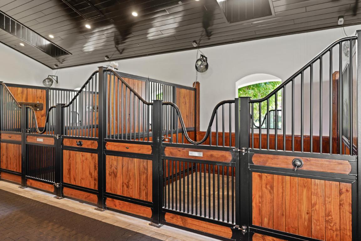 GRAND PRIX VILLAGE SOUTH - Residential