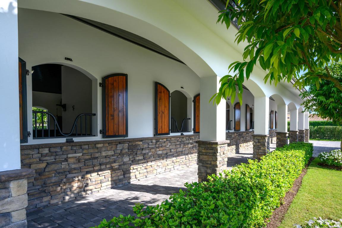 GRAND PRIX VILLAGE SOUTH - Residential