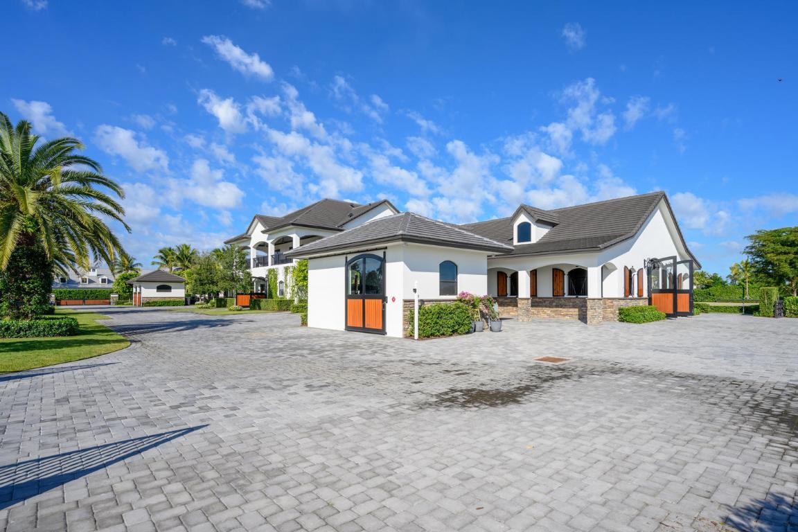 GRAND PRIX VILLAGE SOUTH - Residential