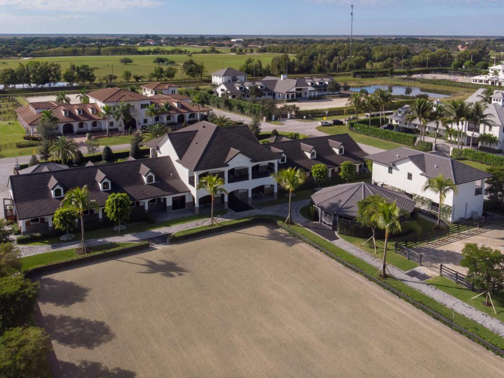 GRAND PRIX VILLAGE SOUTH - Residential