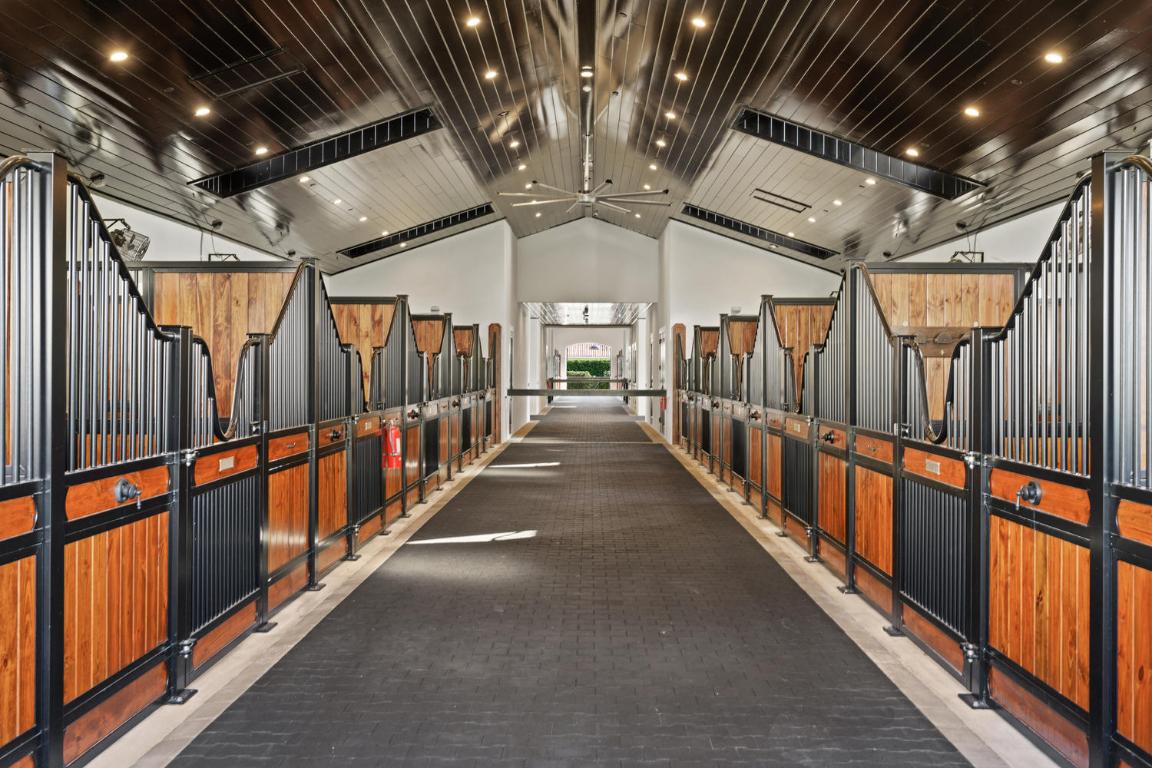 GRAND PRIX VILLAGE SOUTH - Residential