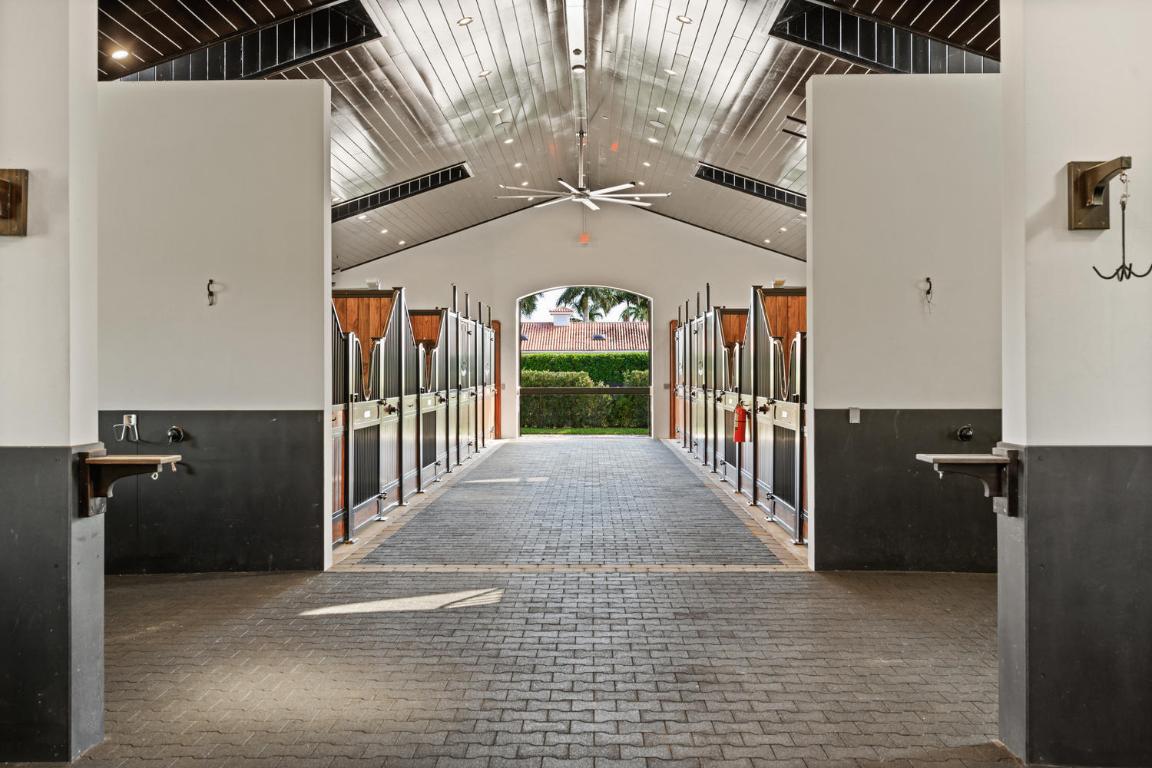 GRAND PRIX VILLAGE SOUTH - Residential